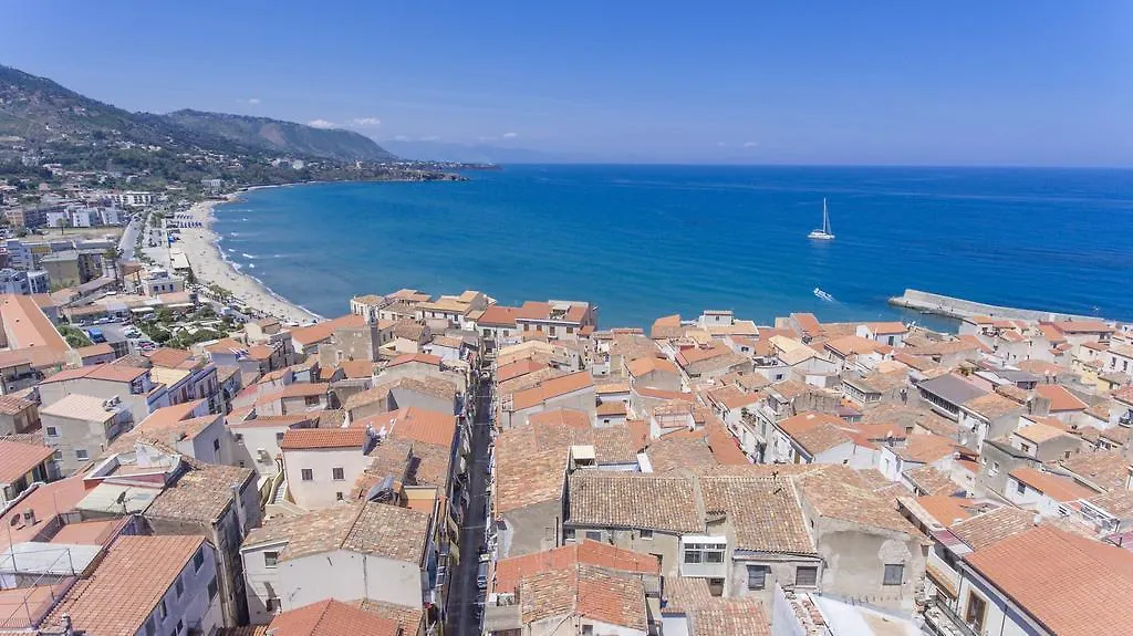 ** Gasthuis Cefalu In Blu Italië
